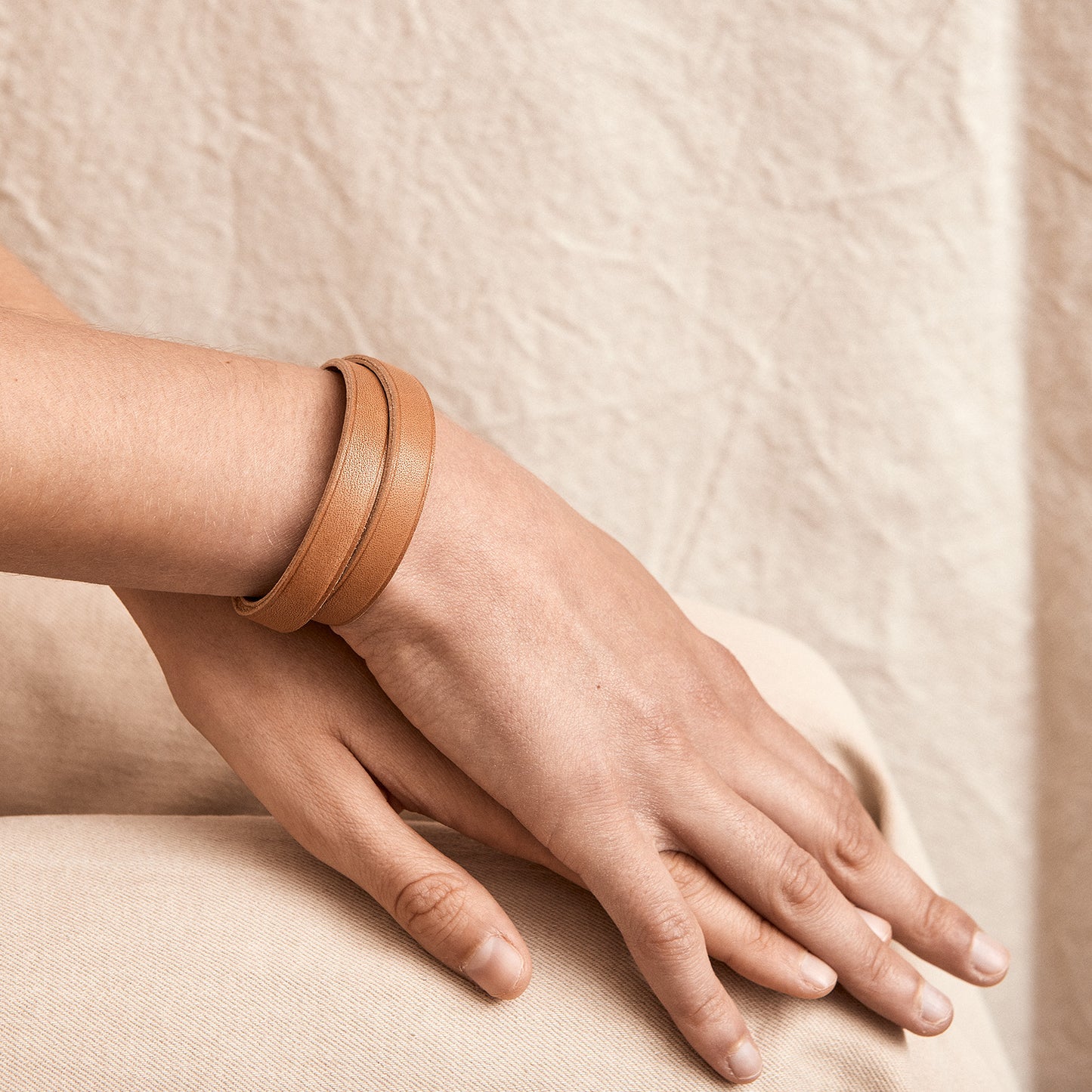 Double wrap bracelet in natural leather