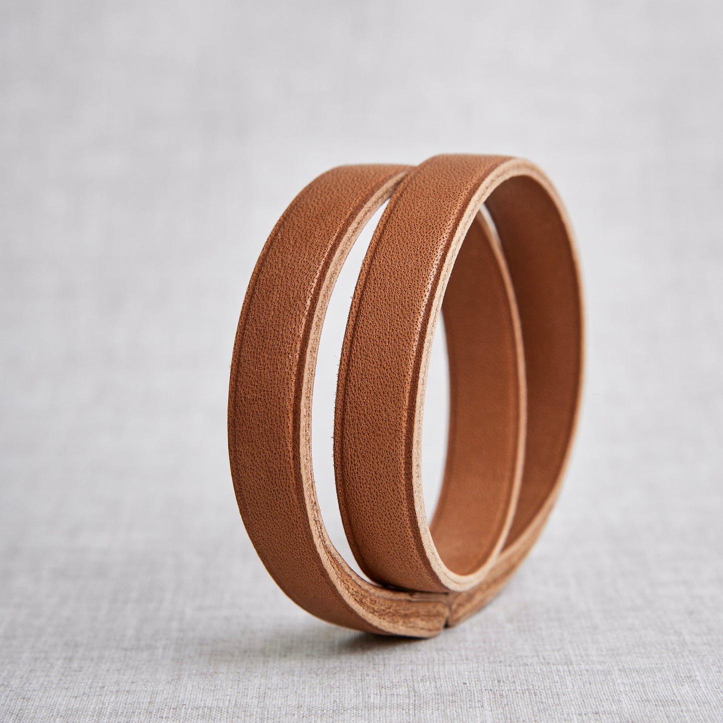 Double wrap bracelet in natural leather