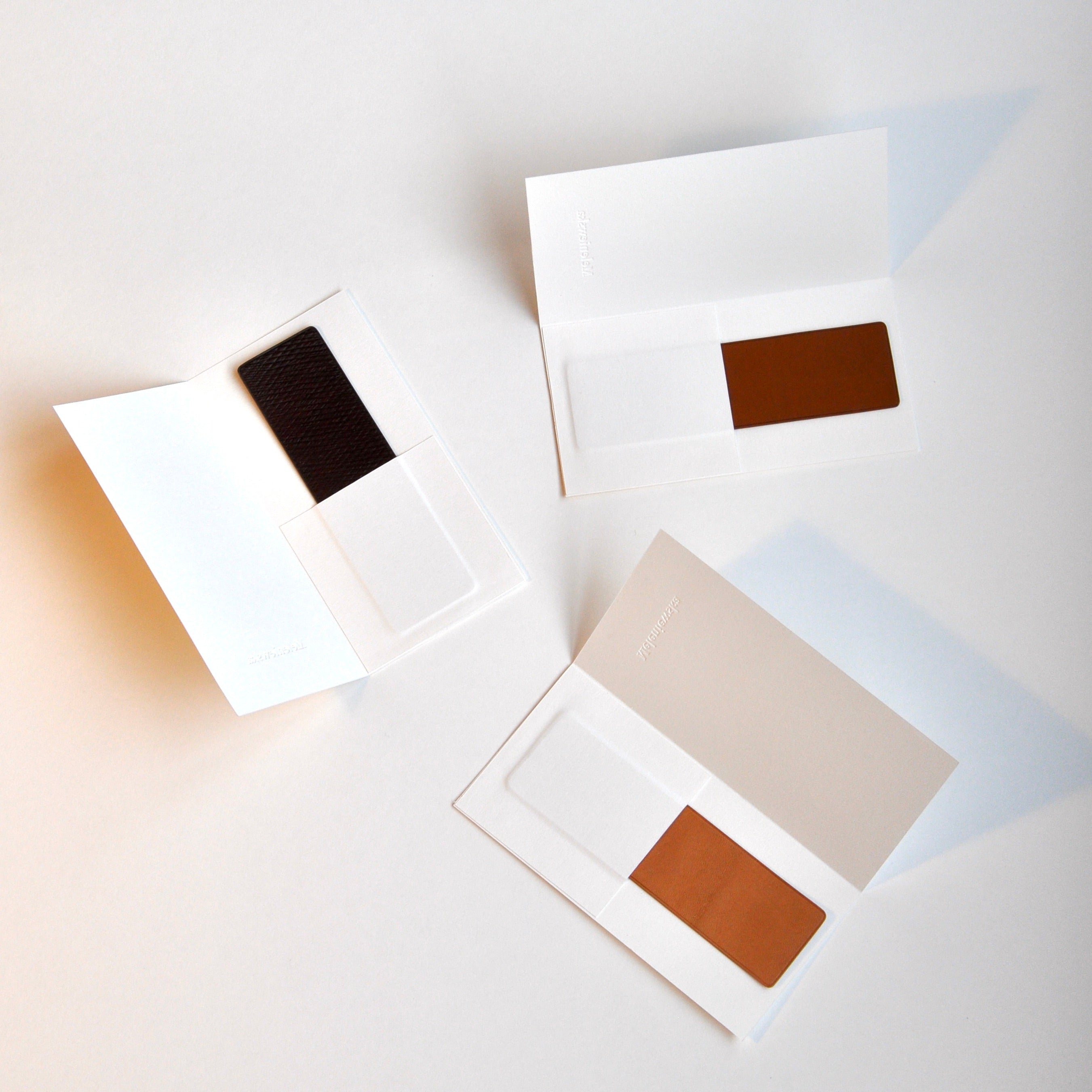 Marque-page en cuir de luxe