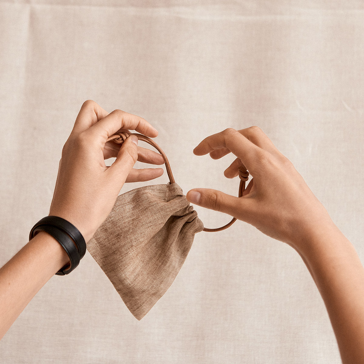 Double wrap bracelet in natural leather